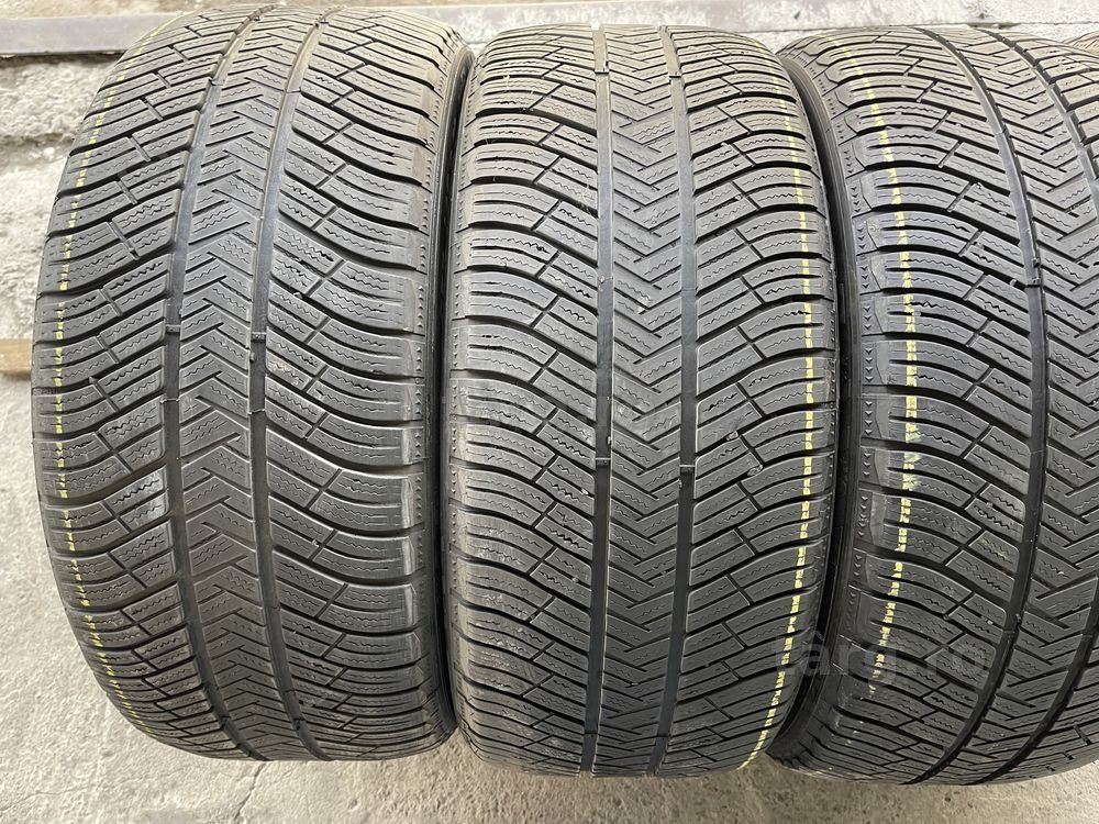 4 anvelope de iarna Michelin 255/45/19 2