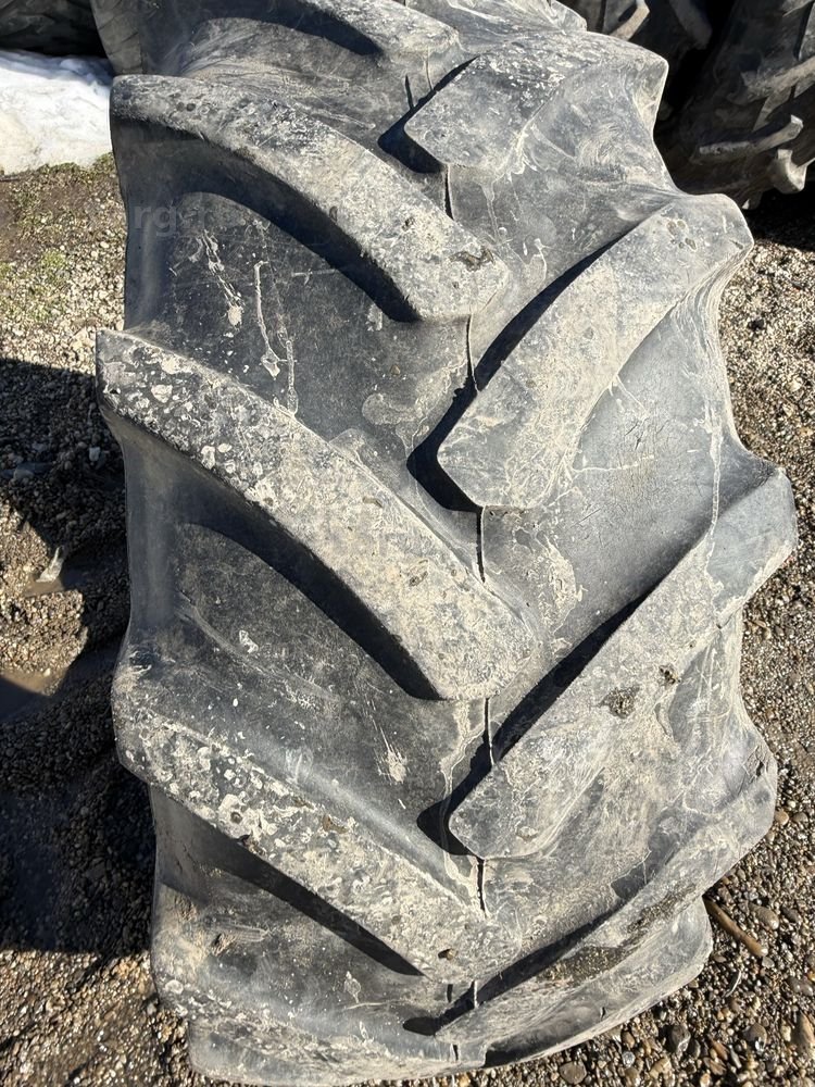 365/70r18 continental 2