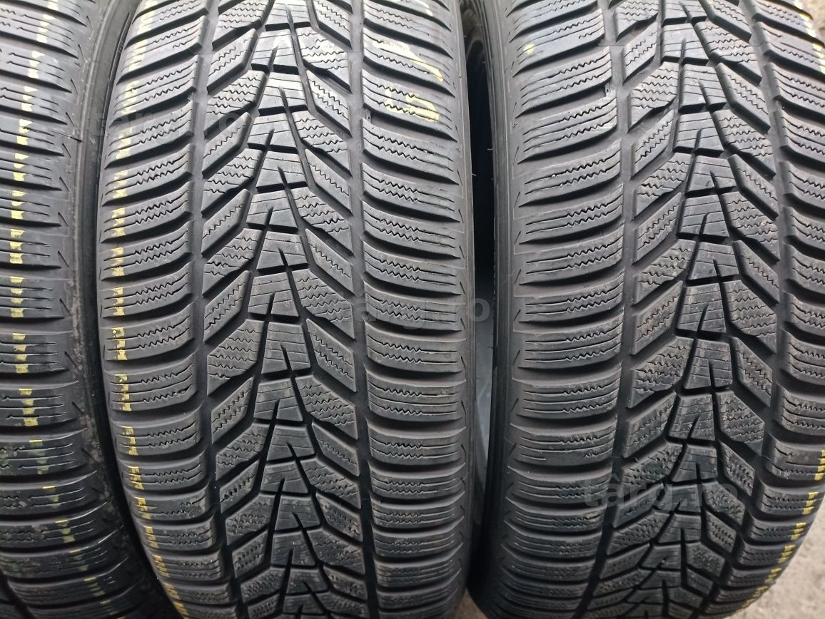 4 anvelope de iarna Hankook 2x255/50 R19 dot 3121 2x235/55 R19 dot3321 3