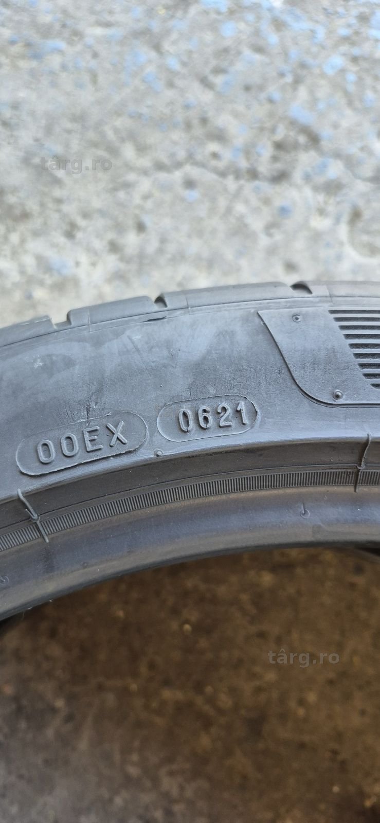 2 anvelope vara Michelin 325/30/21,dot 2021.Pretul este pe bucata. 6