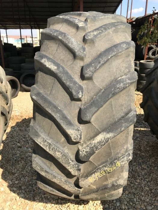 650/65r38 pirelli 5
