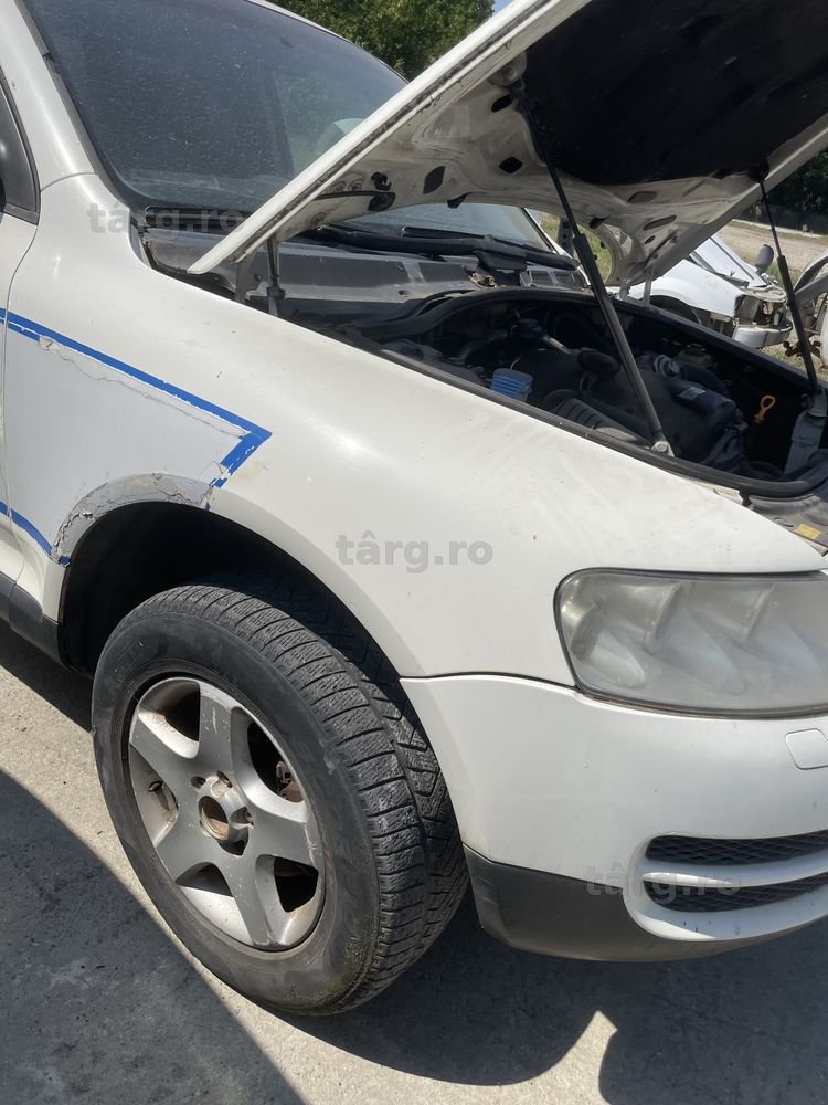 Aripa stanga fata Volkswagen Touran 7L 2006