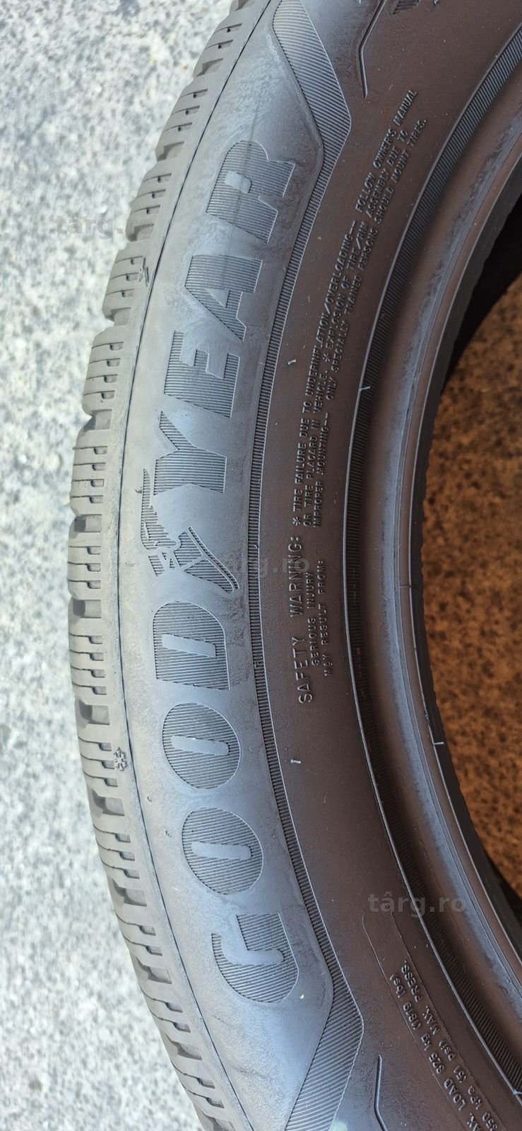 4 anvelope iarna ca noi Goodyear 235/55/19,dot 2025.Pretul este pe bucata. 4