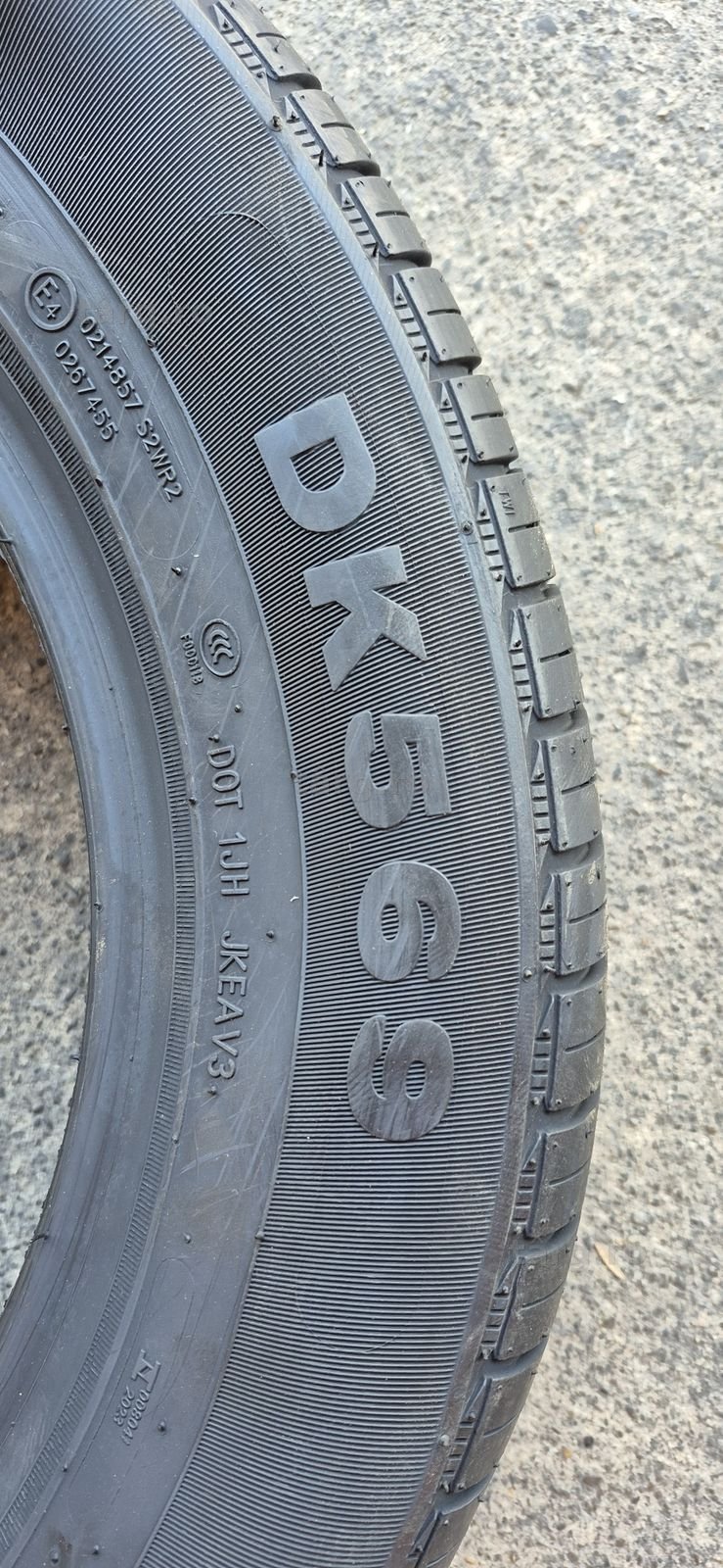 4 anvelope vara noi Luistone 205/60/16,dot 2025.Pretul este pe bucata. 5
