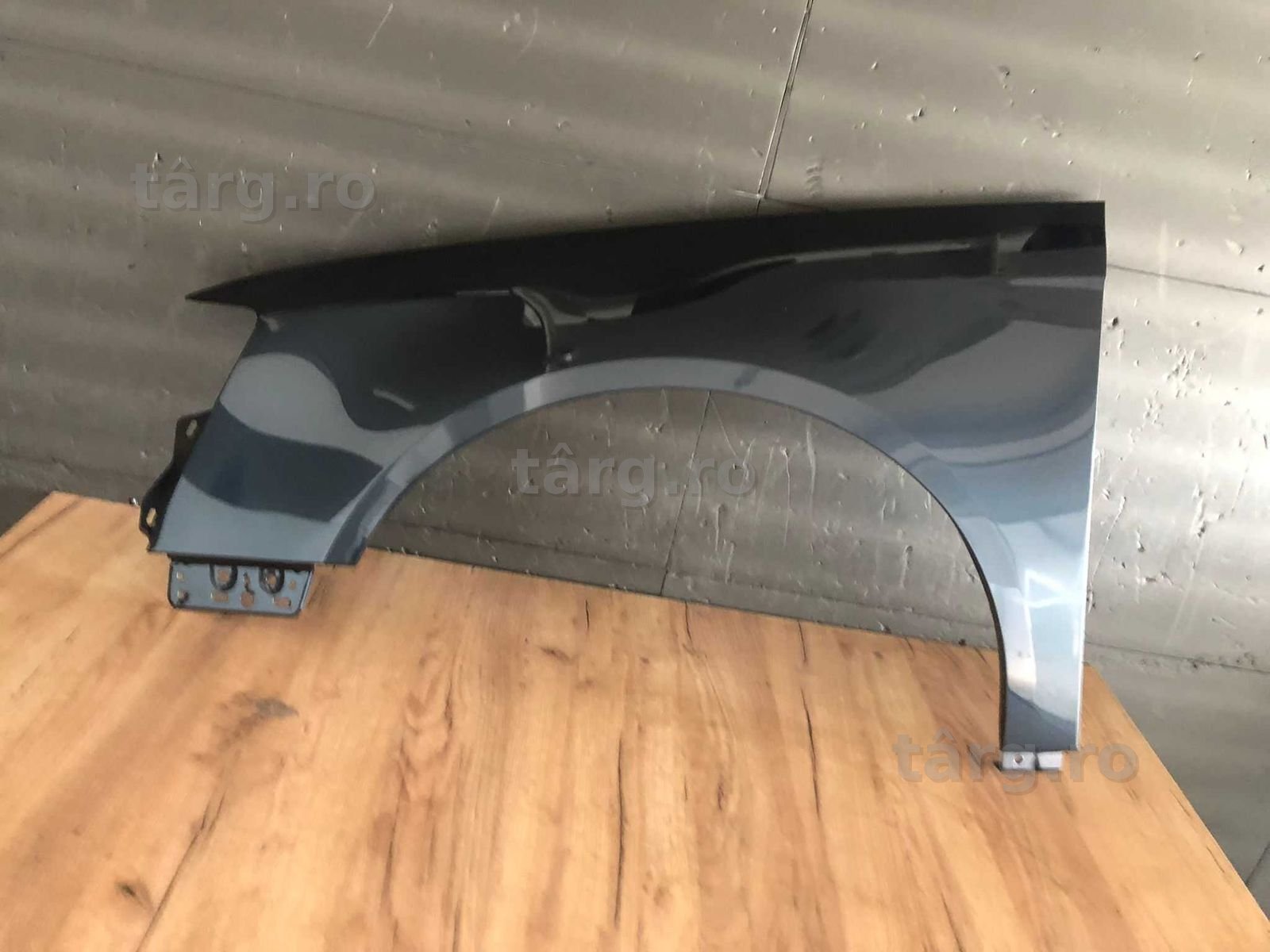 Aripa Fata Stanga VW Passat B6 An 2005-2011 (LC5F (Albastru))