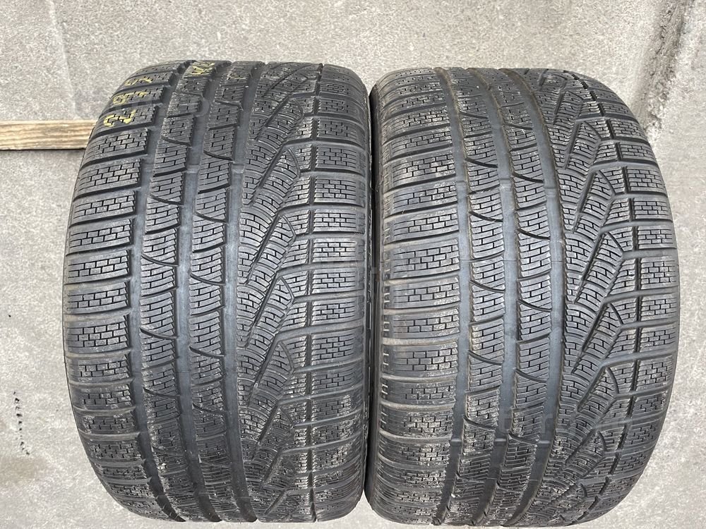 4  anvelope de iarna 295/35/19 Pirelli Noi 2