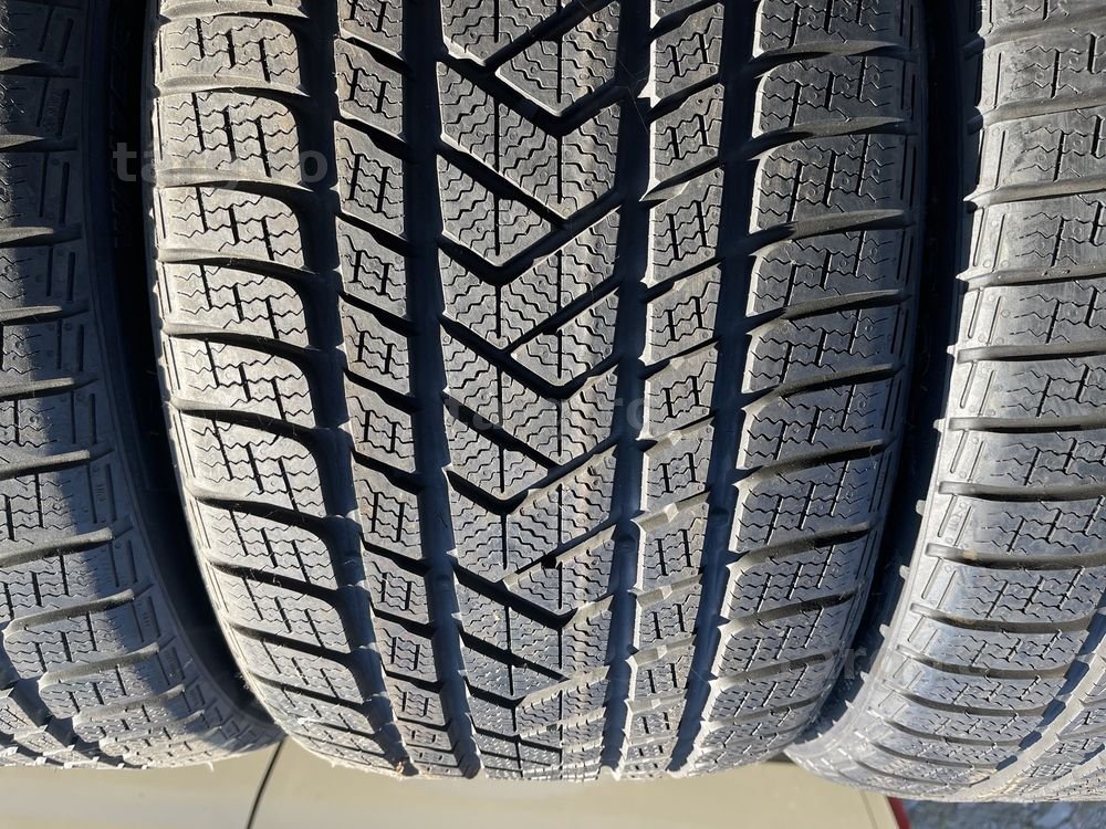 4 anvelope de iarna noi285/35/20 Pirelli 2