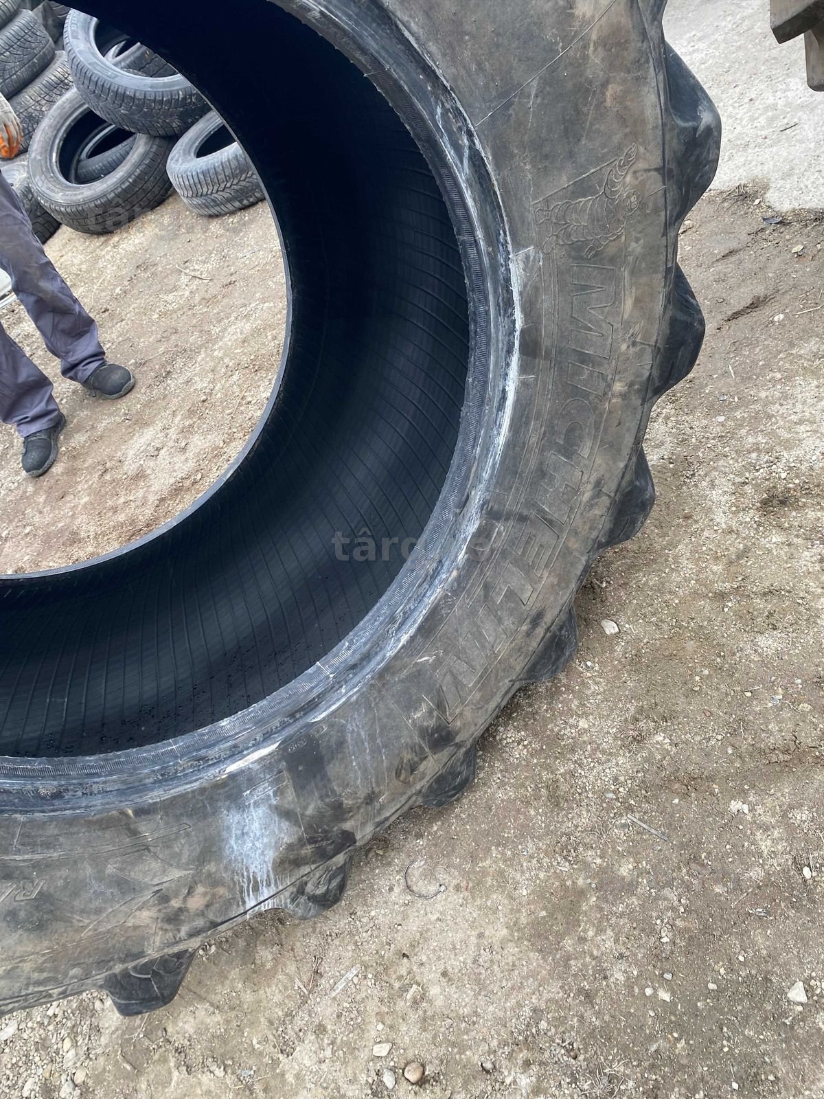 600,70 R30 Michelin 3