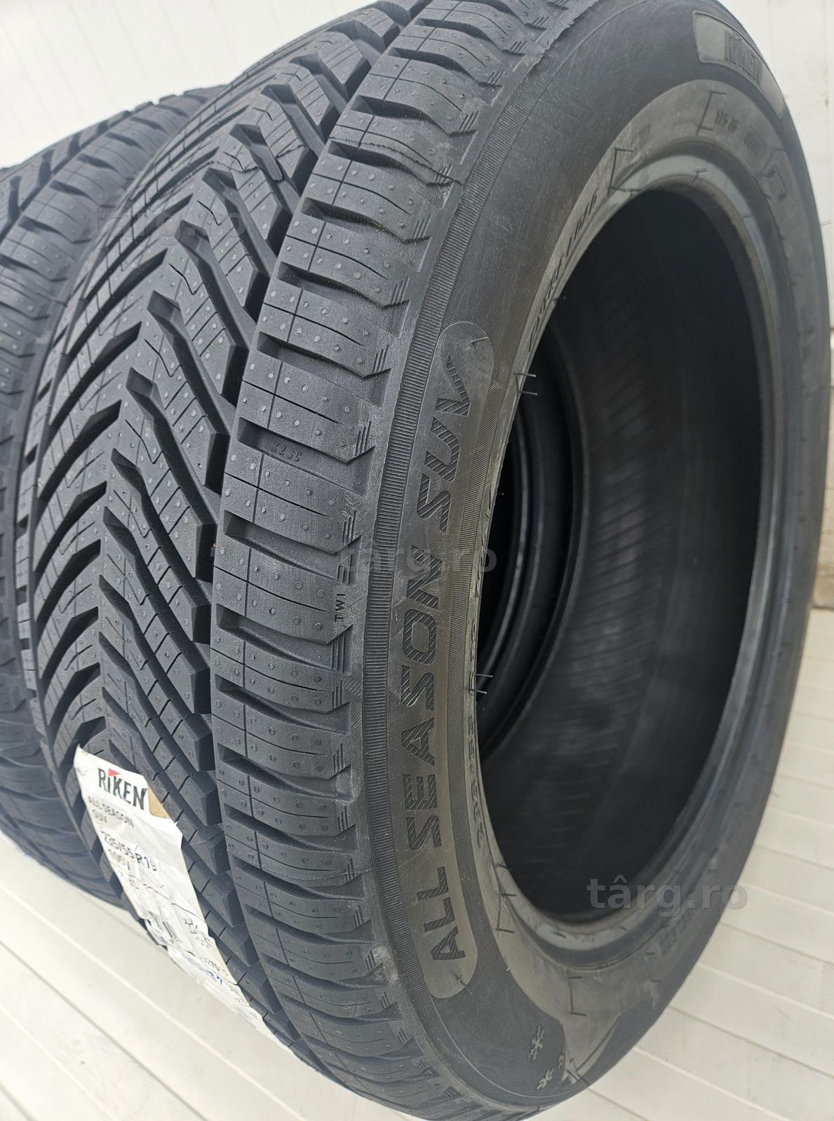 235/55 R19, 105V XL, RIKEN A/S SUV (by Michelin), Anvelope mixte M+S 4