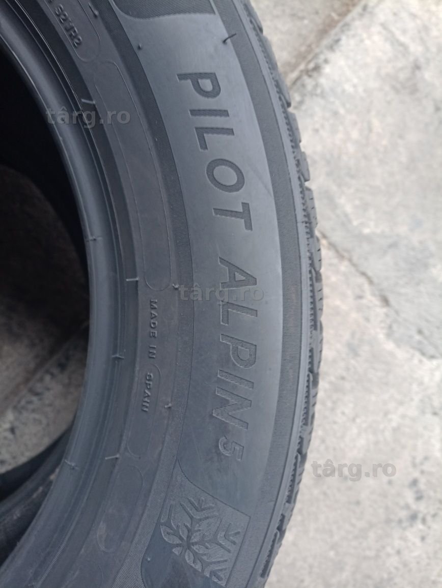 4 anvelope de iarna Michelin 235/55 R17 2xdot 1421 2xdot 0922 4