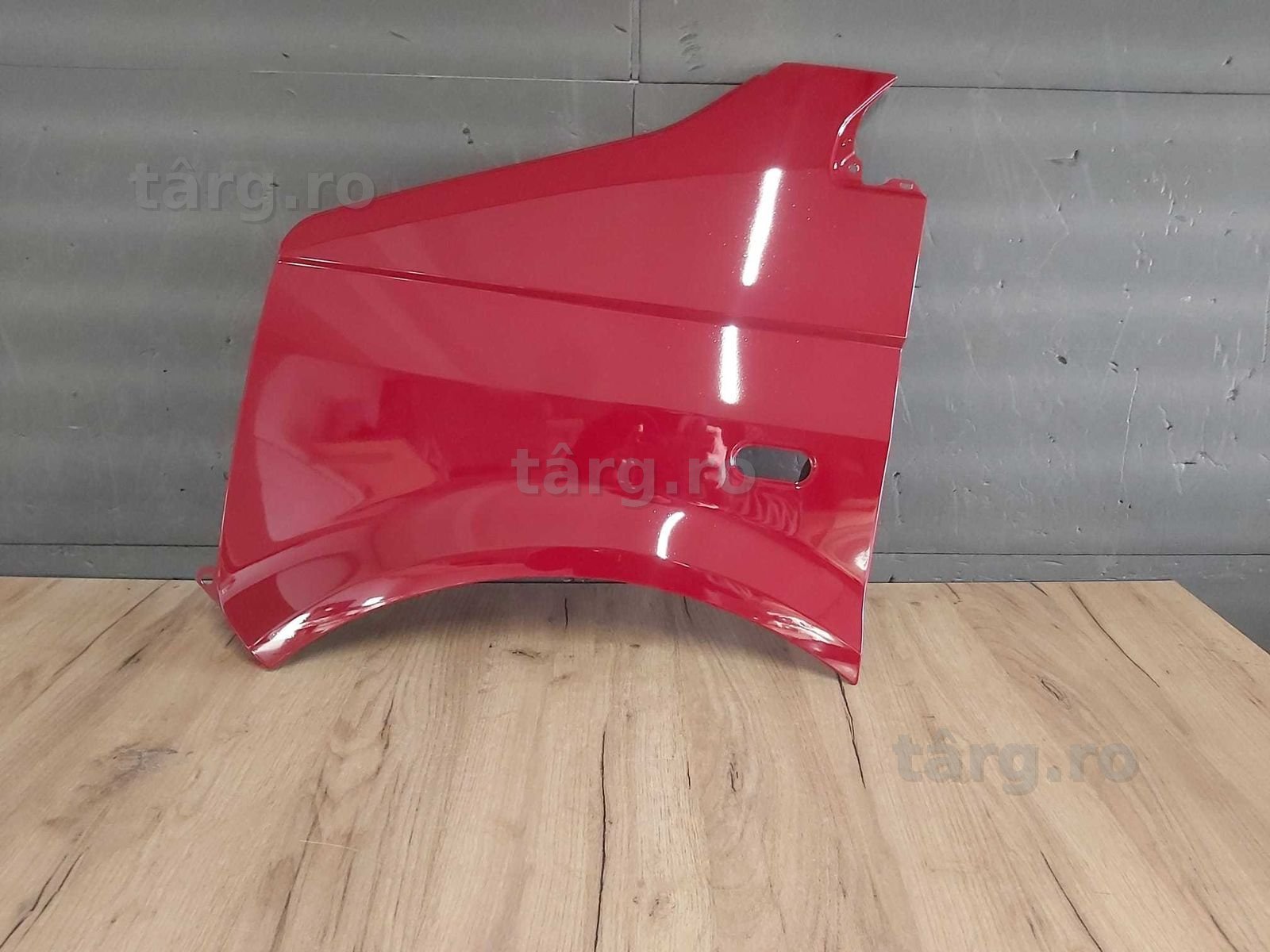 Aripa Fata Stanga VW T5 An 2003-2010 (LK3A (Rosu))