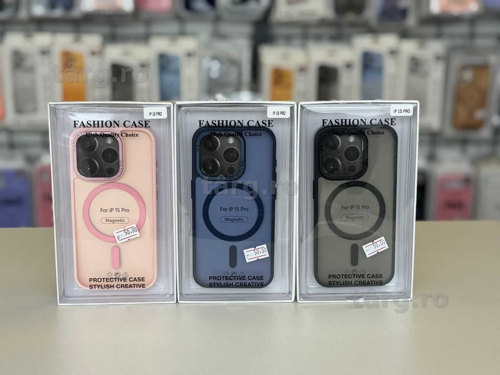 Husa cu MagSafe Fumurie , folie, cablu, incarcator iPhone 15 Pro