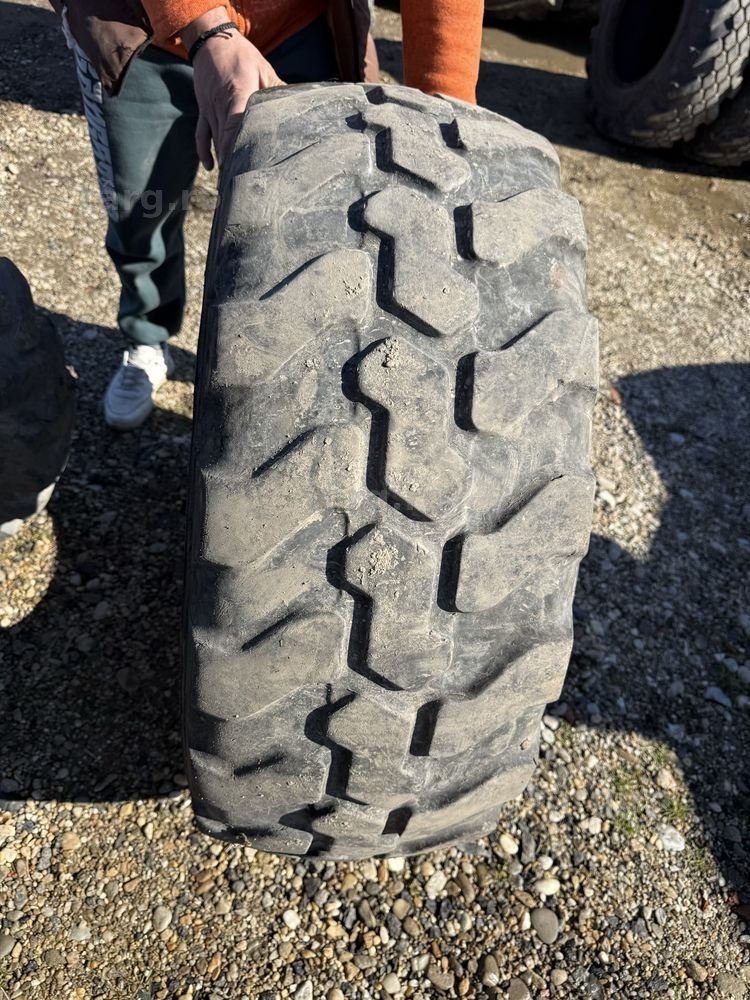 365/70r18 mitas