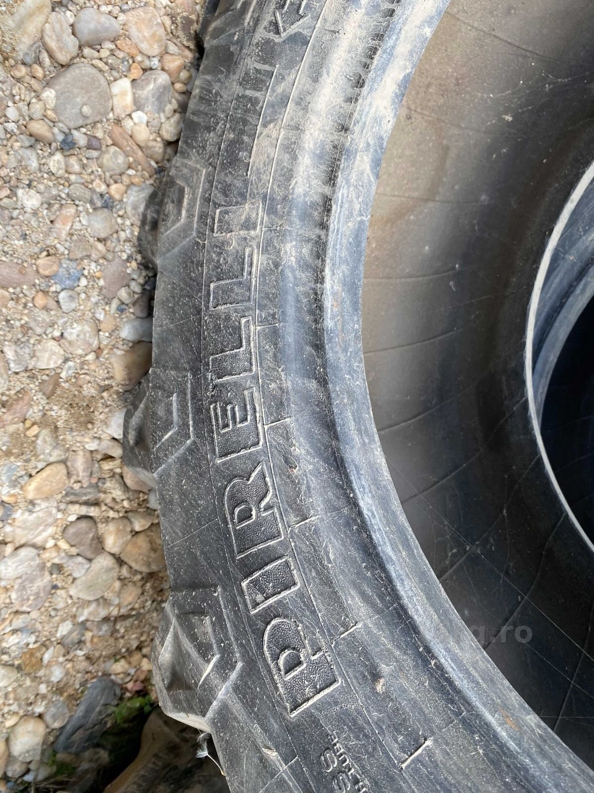 Anvelope 320.70 R20 Pirelli 3