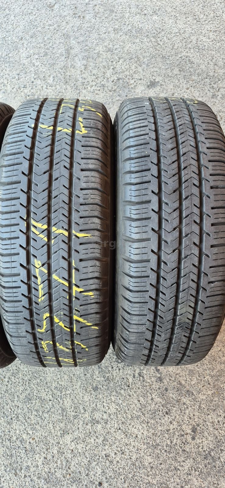 4 anvelope vara ca noi Michelin 215/65/16C,echipate cu jante R16;7Jx16H2,ET.46.Pretul este pe bucata. 2