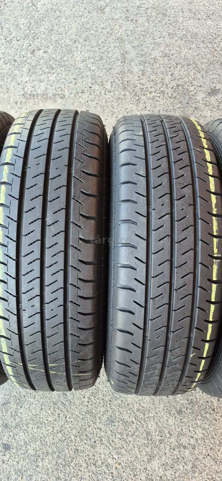 4 anvelope vara ca noi Falken 215/70/15C.Pretul este pe bucata. 2