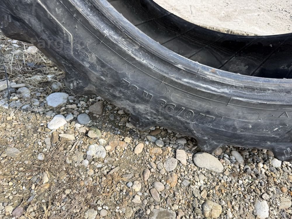 270/95r32 kleber 4
