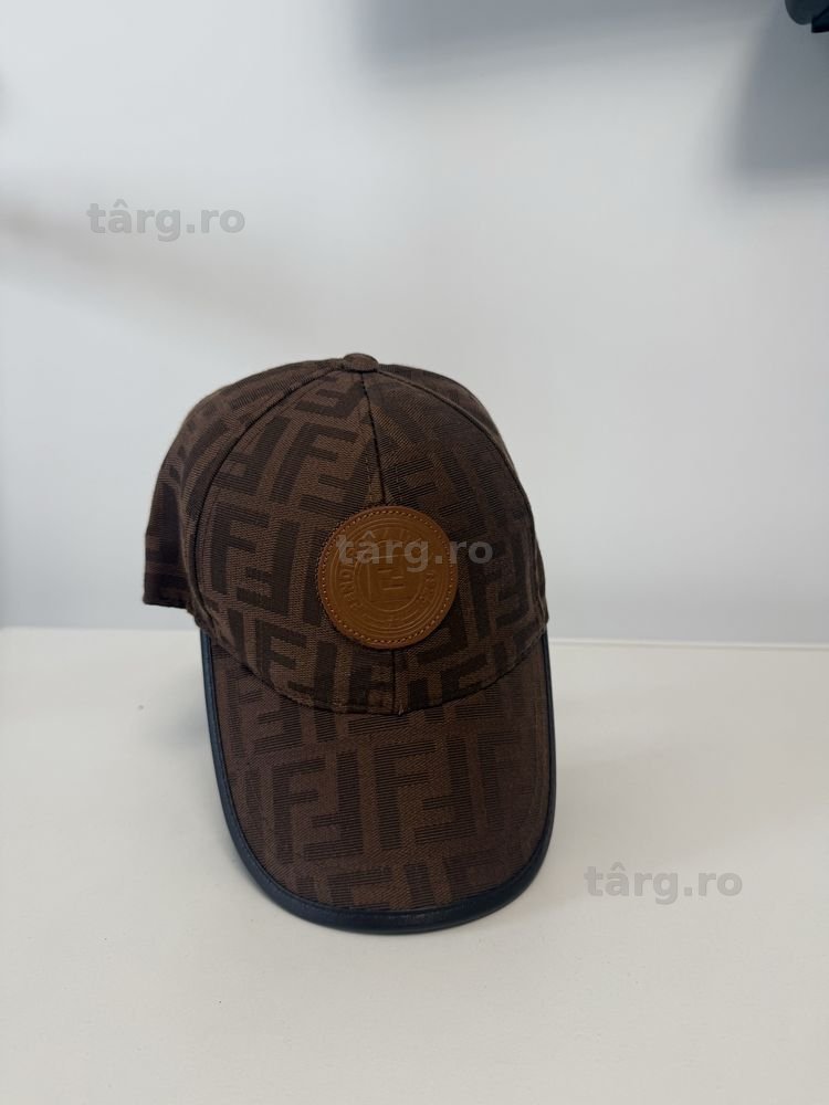 Sapca FENDI super calitate