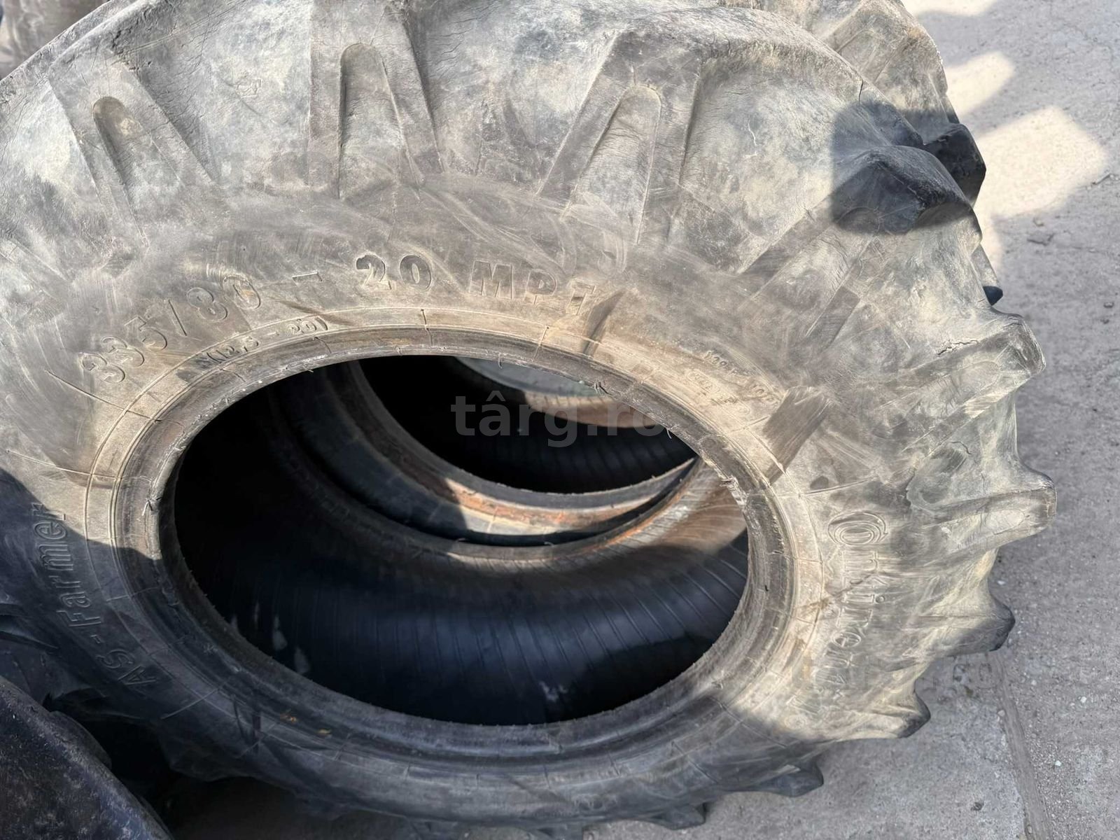 Anvelope 12.5 R20 Continental 4