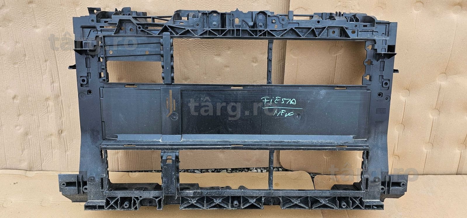 Trager / Panou frontal Ford Fiesta 7 2017 / 2018 / 2019 2020