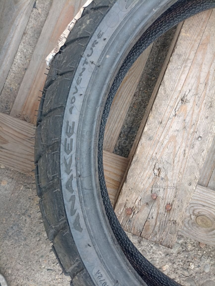 O anvelopa NOUA de fata Michelin 120/70 R17 dot 2020 2