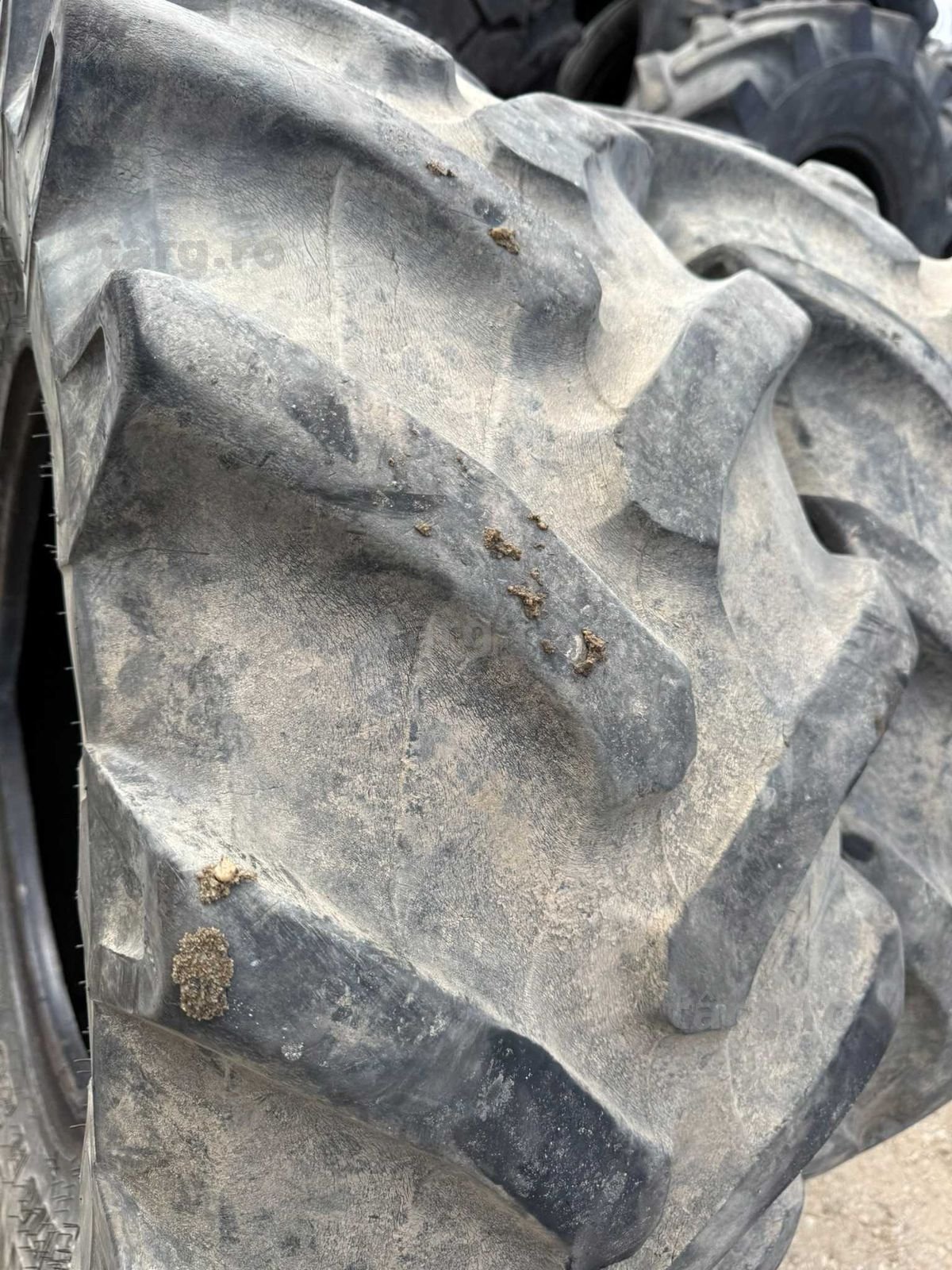 Anvelope 380/70 R20 Pirelli 4