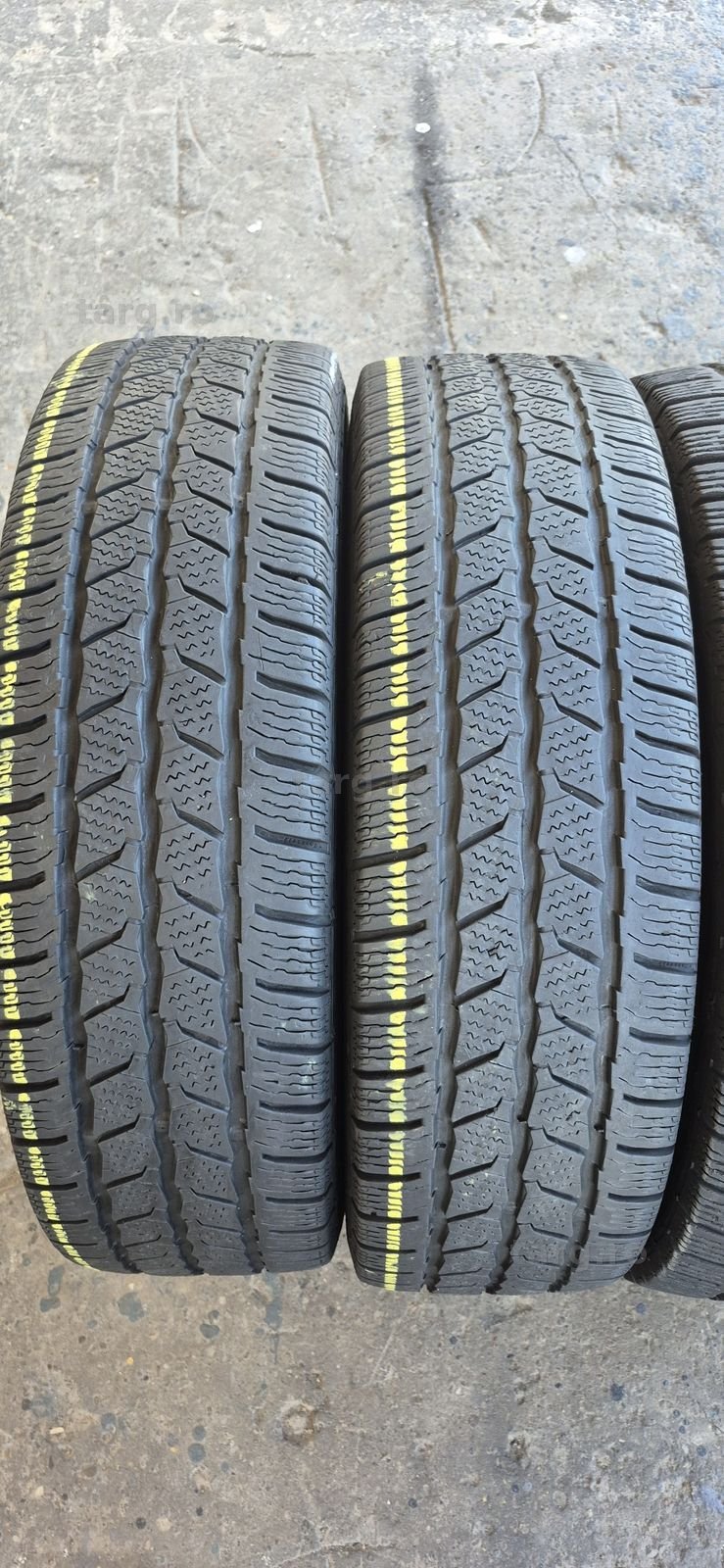 4 anvelope iarna Continental 205/70/17C,dot 2025.Pretul este pe bucata. 2
