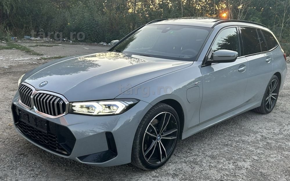 Aripa stanga / dreapra BMW g20 g21 facelift / culoare c4p / impecabila