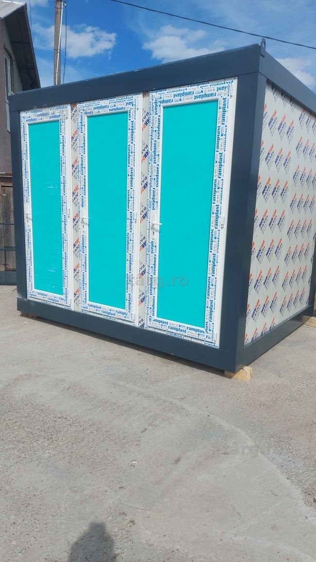 Container sanitar wc și ghiuvete