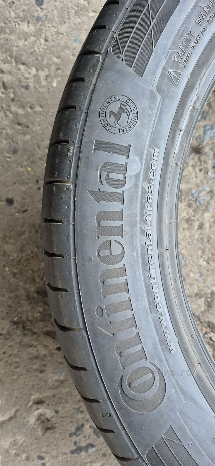 2 anvelope vara ca noi Continental 255/50/20.Pretul este pe bucata. 4