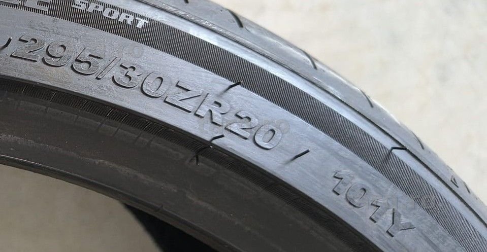 295/30 R20 101Y XL UNIGRIP (Gripmax) Anvelope vara cu protectie janta 5