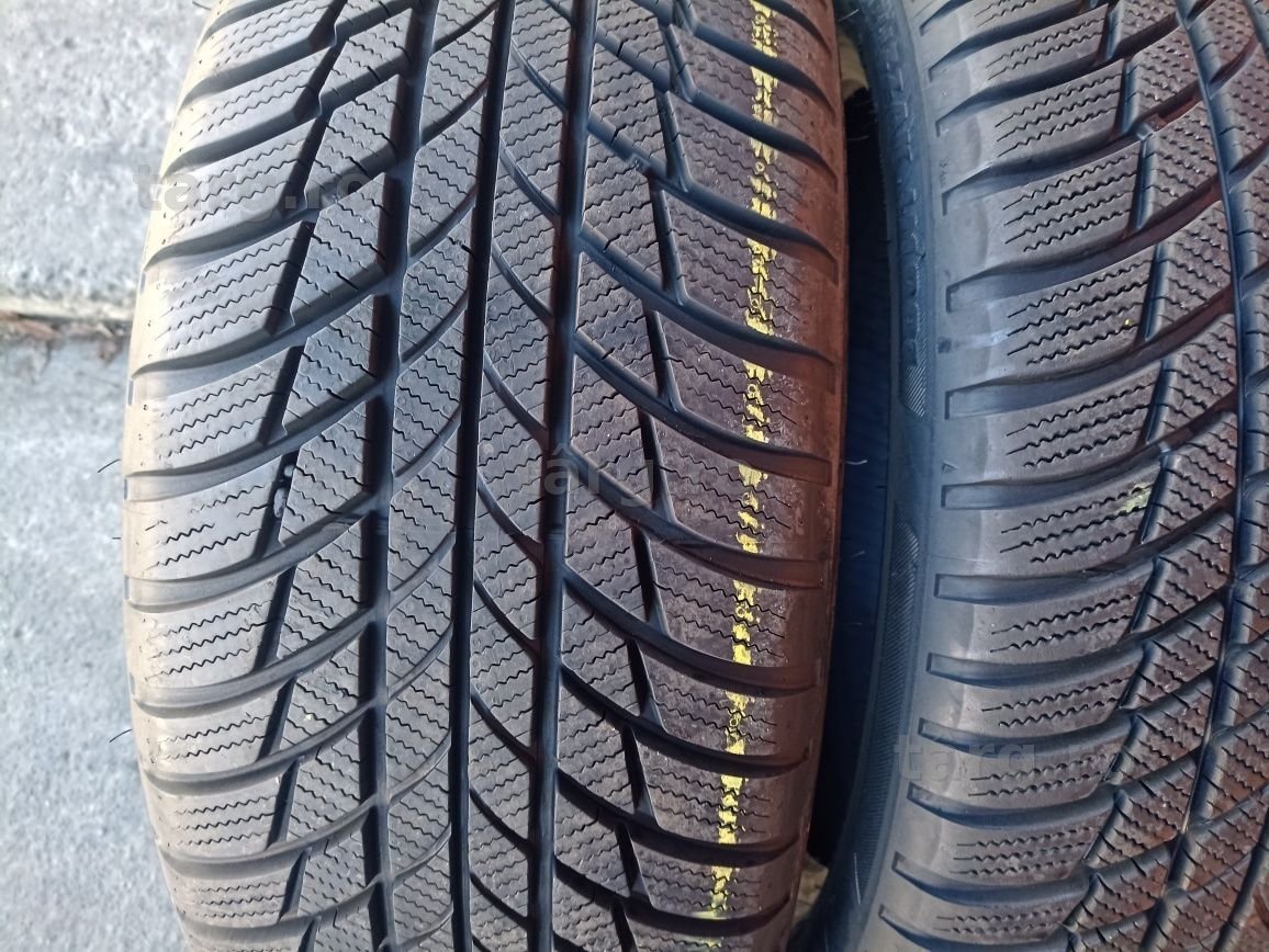 4 anvelope ca si noi RunFlat de iarna Bridgestone 225/45 R18 dot 0720 2