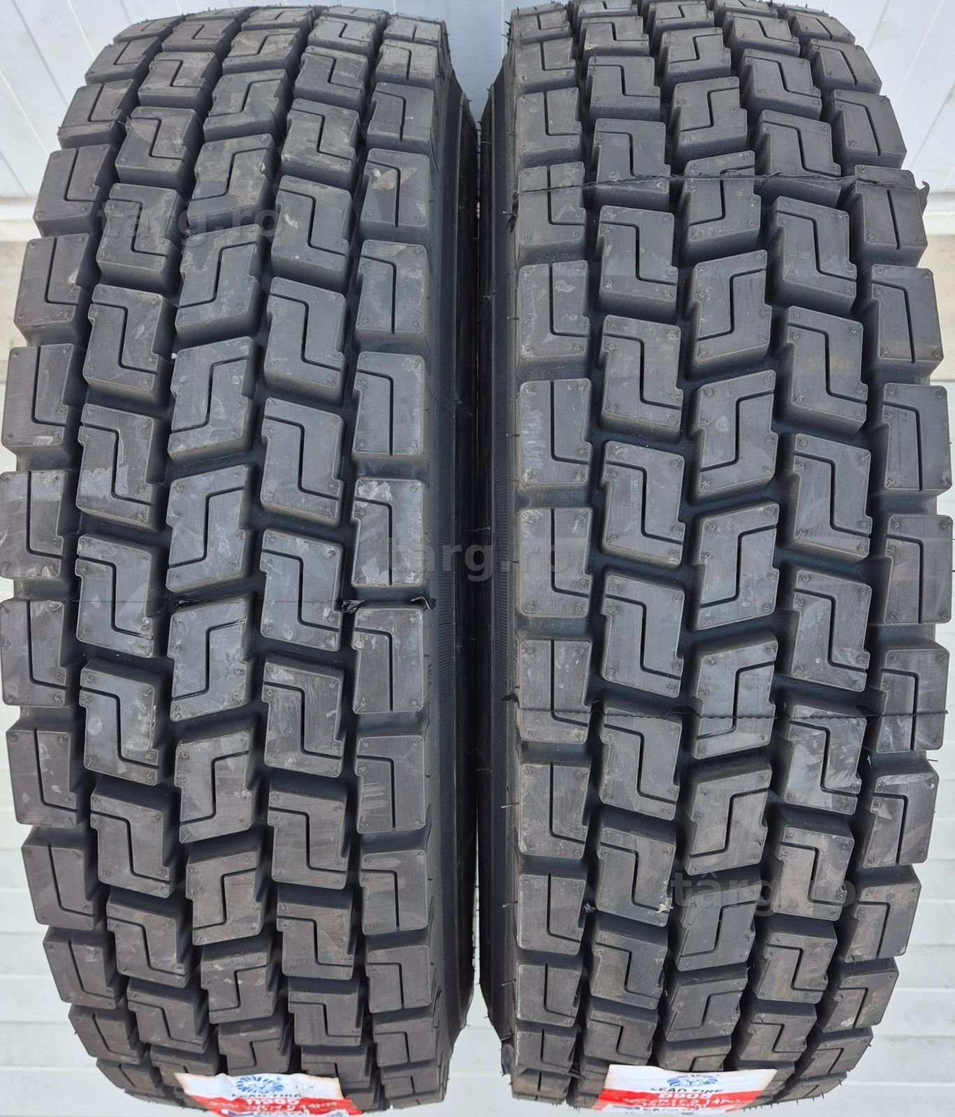 235/75 R17.5, 132M, LEAO D905 14 P.R., Anvelope tractiune M+S 2
