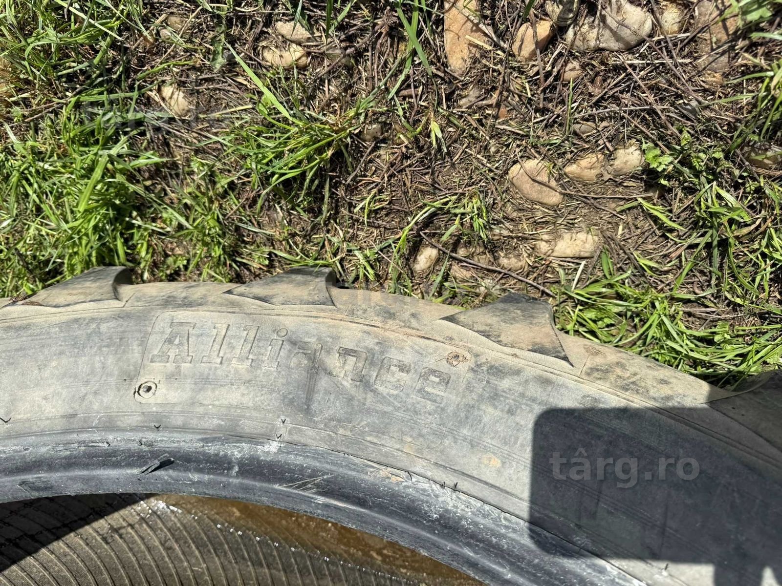 Anvelopa 12.4 R38 3