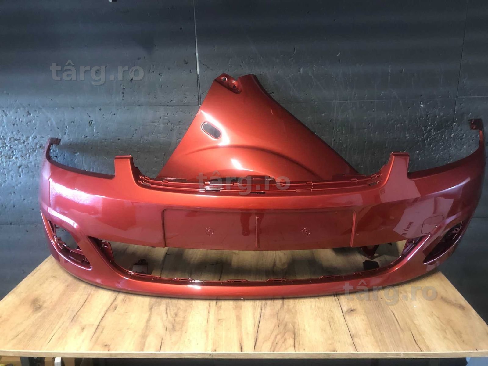 Bara & Aripa Fata Dreapta Ford Fiesta 2005-2008 (Tango Metallic Rosu)