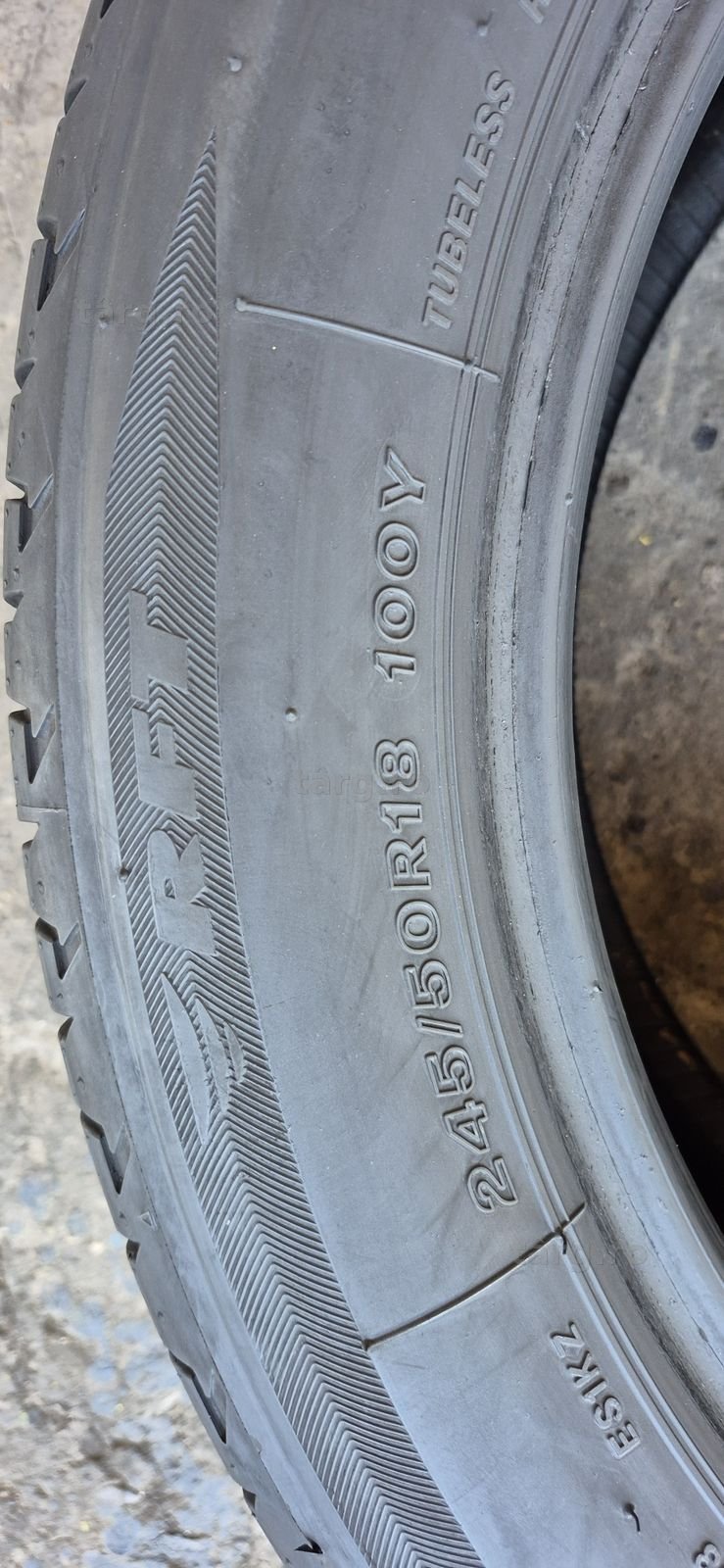 2 anvelope vara runflat ca noi Bridgestone 245/50/18,dot 2021.Pretul este pe bucata. 6