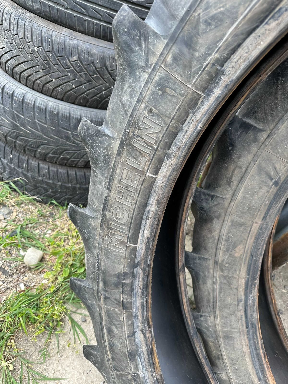 Anvelope sh 9.5 R44 4