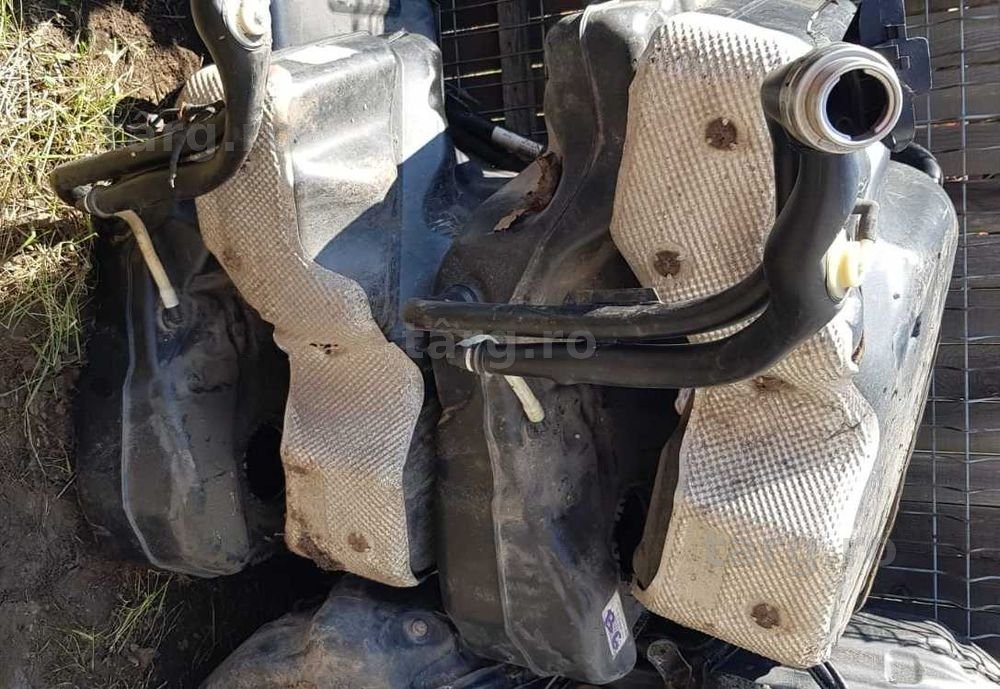 Buson capac ezervor motorina Passat B6 B7 Octavia  Pedala acceleratie frana ambreiaj VW Passat B6 B7 Octavia 2