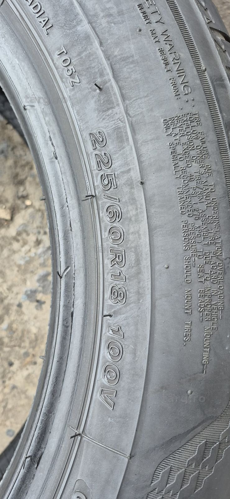 4 anvelope vara ca noi Bridgestone 225/60/18.Pretul este pe bucata. 6