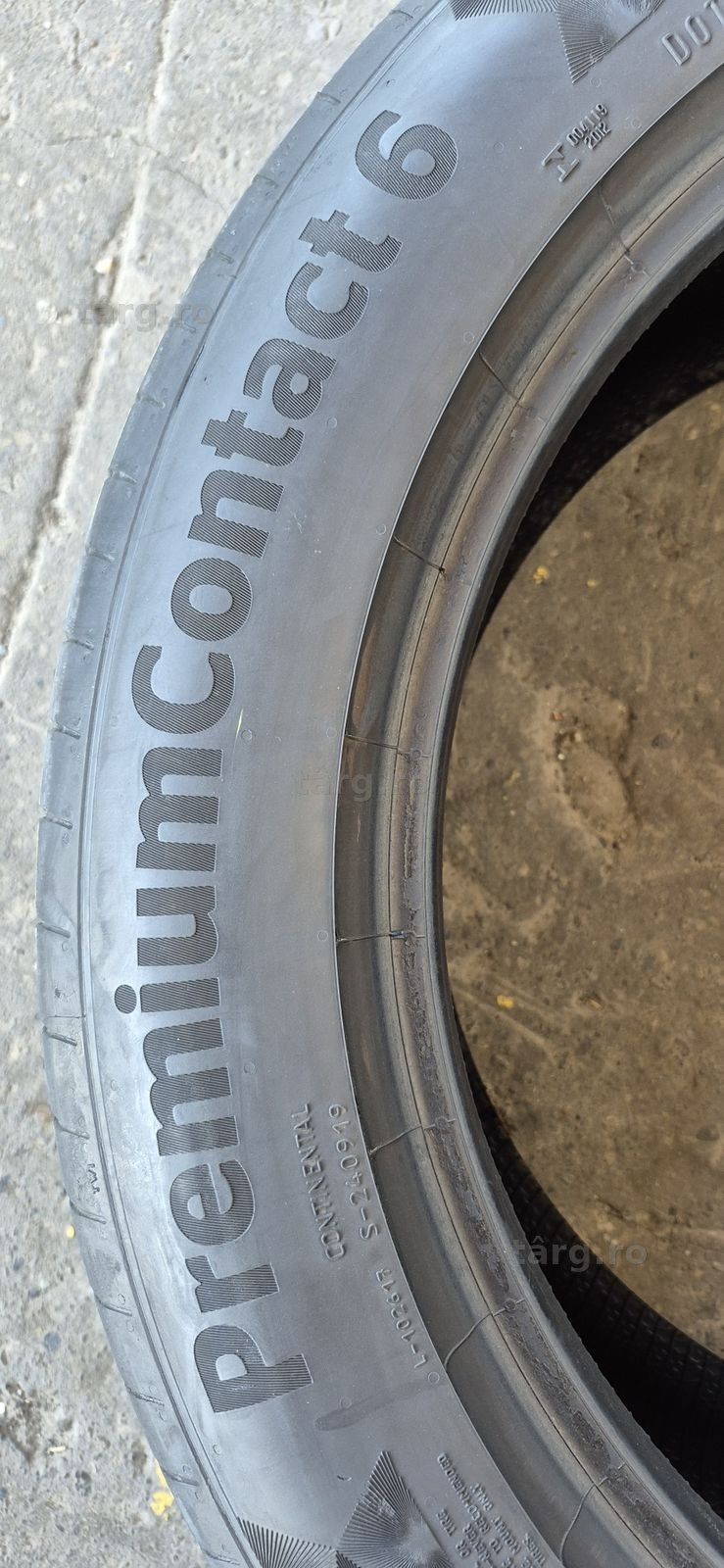 4 anvelope vara Continental,fata 235/50/18,spate 255/45/18.Pretul este pe bucata. 5