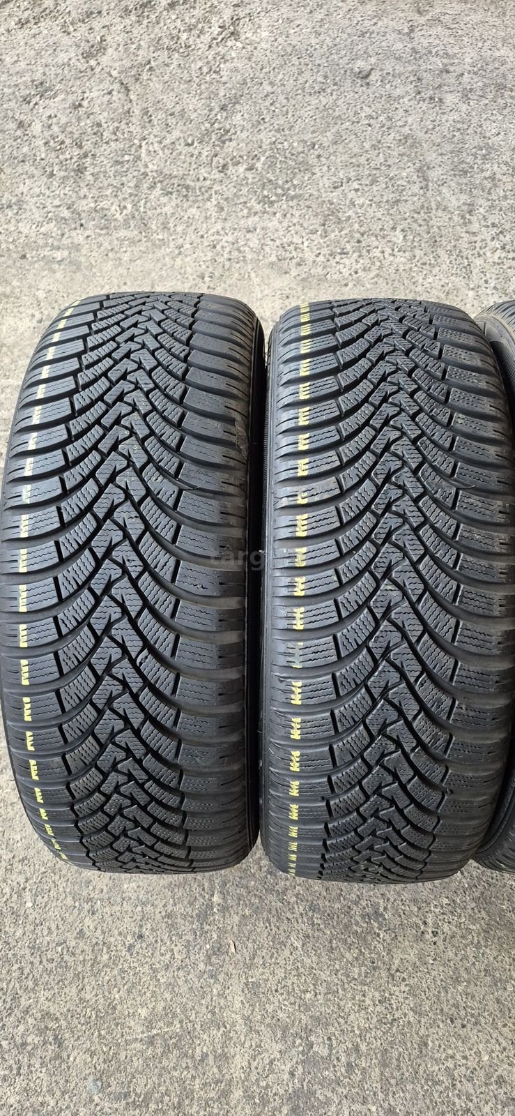 4 anvelope iarna Falken 215/45/18.Pretul este pe bucata. 2