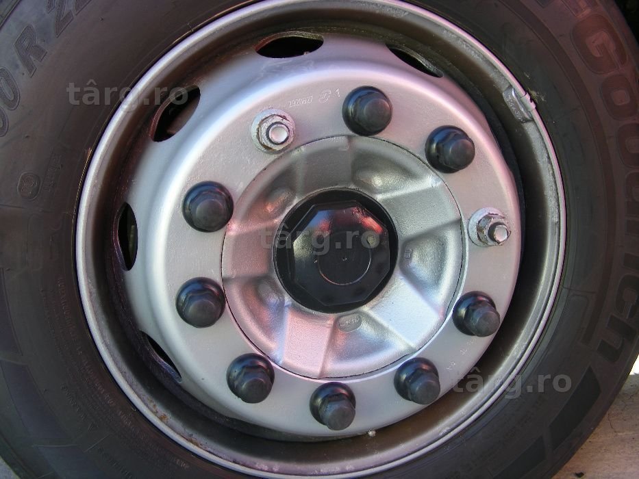 Butuc fata piese dezmembrari camioane Volvo FH FM