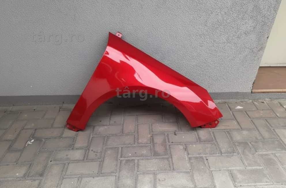 Aripa Fata Dreapta Ford Focus 3 III 2011-2014 Vopsita Rosu
