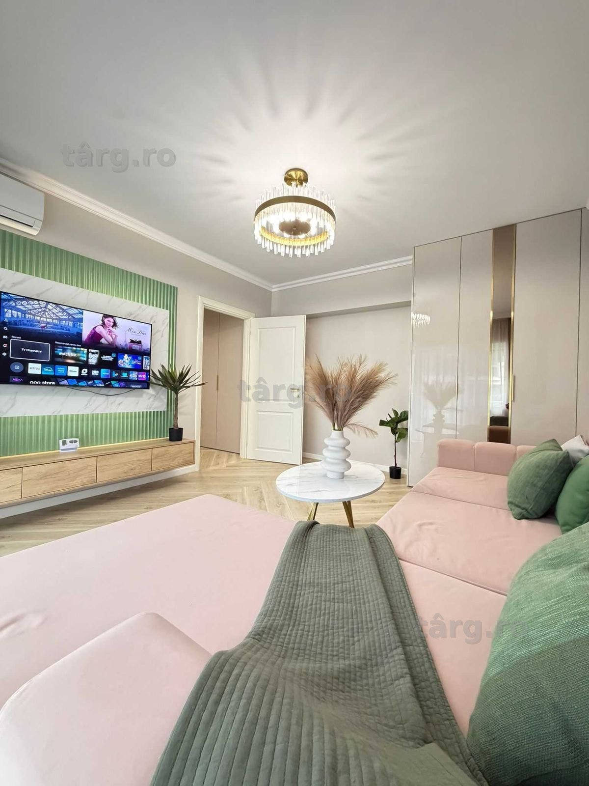 LUX LUX ! Glam Apartments Regim Hotelier Centru Palas Mall Palas Campus Aeroport EV-PC 2