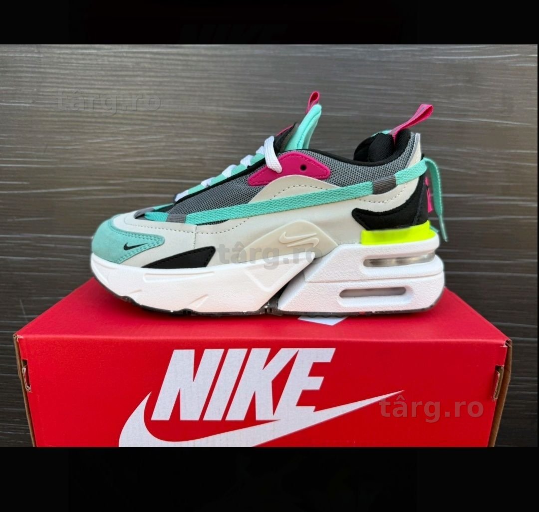 Nike  furyosa (W) 5