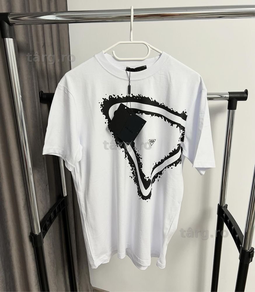 Tricou PRADA super calitate