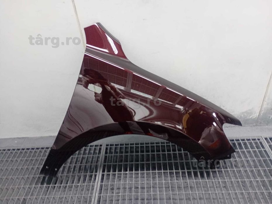 Aripa Fata Dreapta Hyundai Santa-Fe 2005-2009 (5J (Rosu / Visiniu))