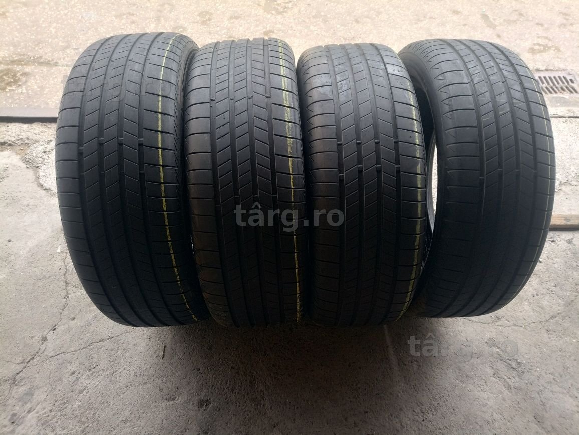 4 anvelope Bridgestone 235/50 R20 dot 1221