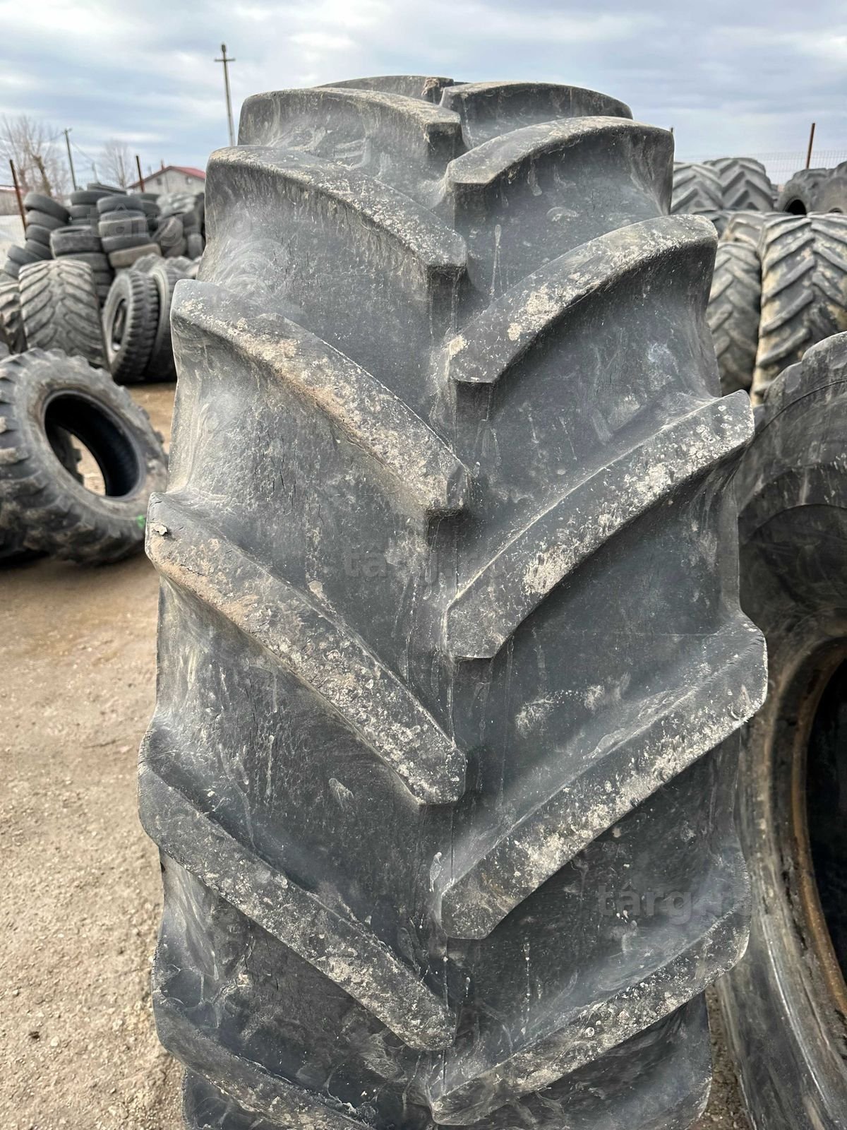 cauciuc  de tractor 600/65 R38