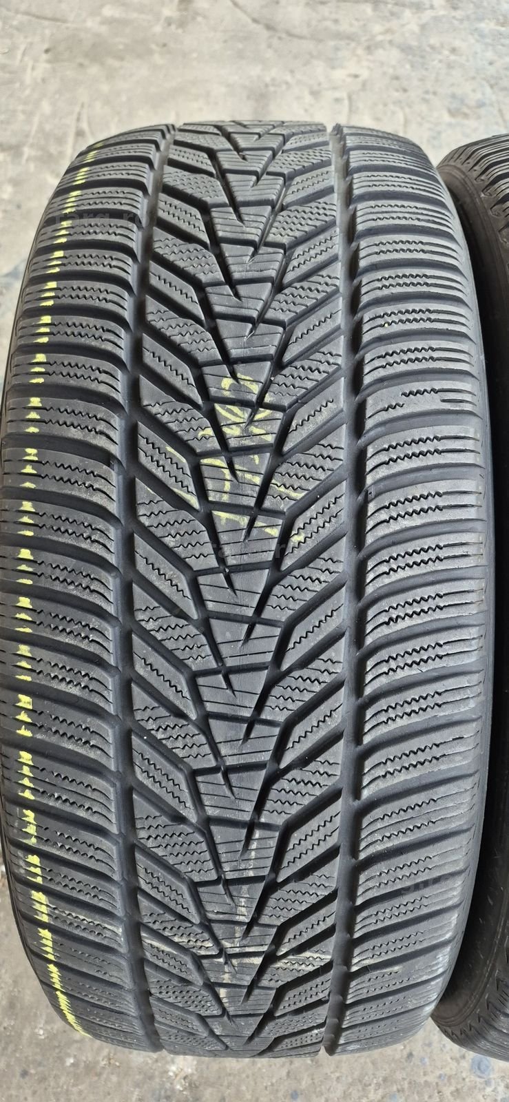 2 anvelope iarna Hankook 265/45/21,dot 2022.Pret/bucata. 2
